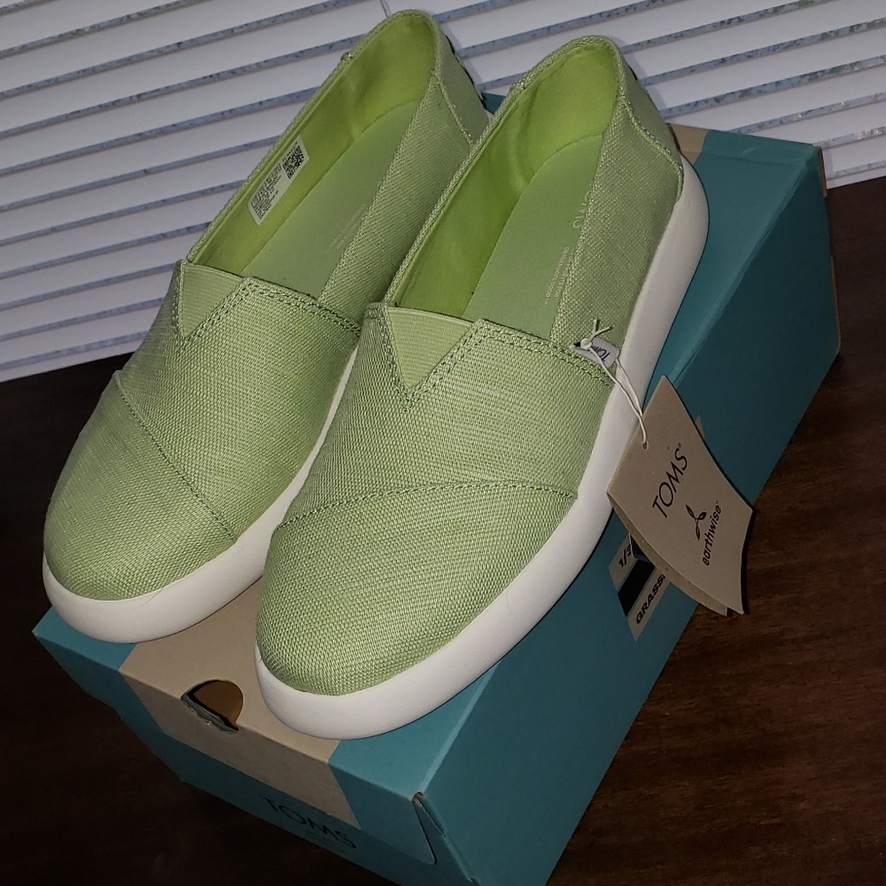 Toms Alpargata Mallow size 7.5